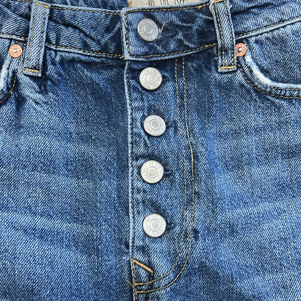 We The Free by Free People Denim Jean Skirt Size 30 Frayed Hem - Picture 4 of 7